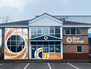 blue orange it